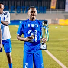 Umukinnyi wa Rayon Sports Muhoza Daniel arikwifuzwa na Rijeka yo muri Croatia, kumugabane w’ Iburayi.