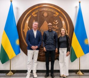 Perezida Kagame yakiriye abashyitsi bakomeye nyuma y’umuhango wo Kwita Izina ku nshuro ya 21.