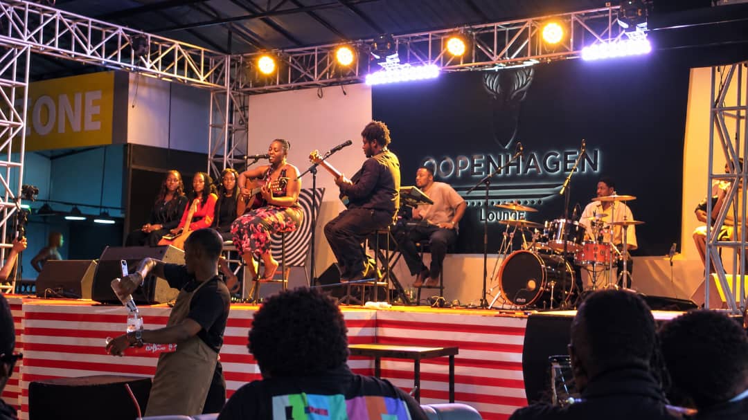 Bolingo paccy Yongeye Kwigarurira imitima y’ abakunzi b’ umuziki mugitaramo “Inganzo Experience”