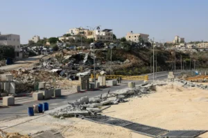 Isiraheli yatangiye gusenya amazu n’ubucuruzi muri Hebron, imiryango amagana iva mu byayo