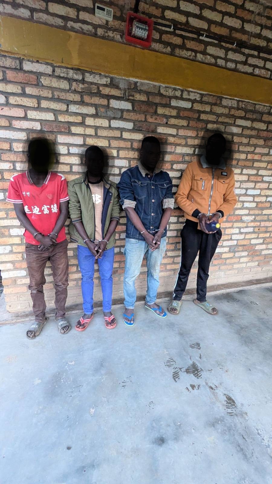 BURERA: Bane bafatiwe mu bikorwa byo gutumiza Kanyanga mu gihugu cy’abaturanyi